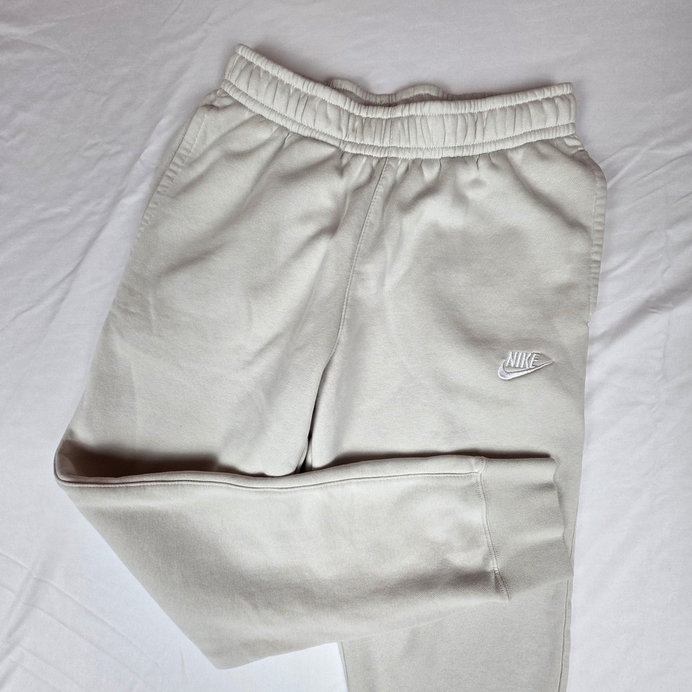 Nike Sportswear Club Fleece Joggers Light Bone Beige‎ BV2671-072 Mens Small